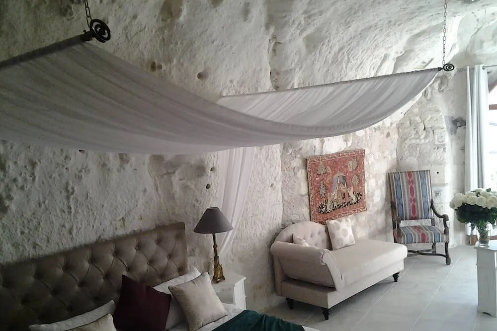 Chambre Troglo du Manoir des Roches à Montrichard Val de Cher, photo 2