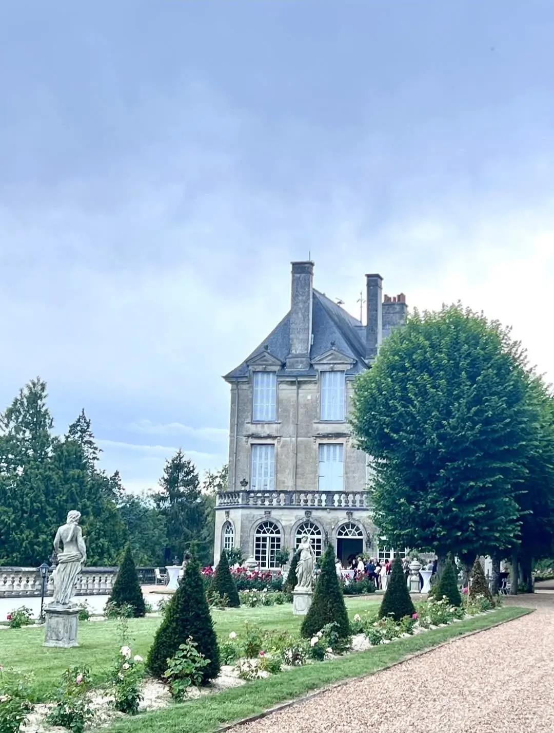 Gîte troglodyte du Domaine de Racan, gîte troglodyte à Saint-Paterne-Racan