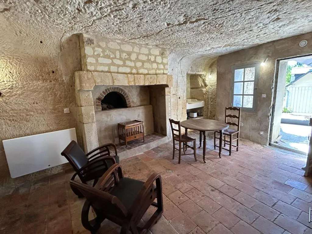 Habitat troglodyte de Villaines, gîte troglodyte à Villaines-les-Rochers