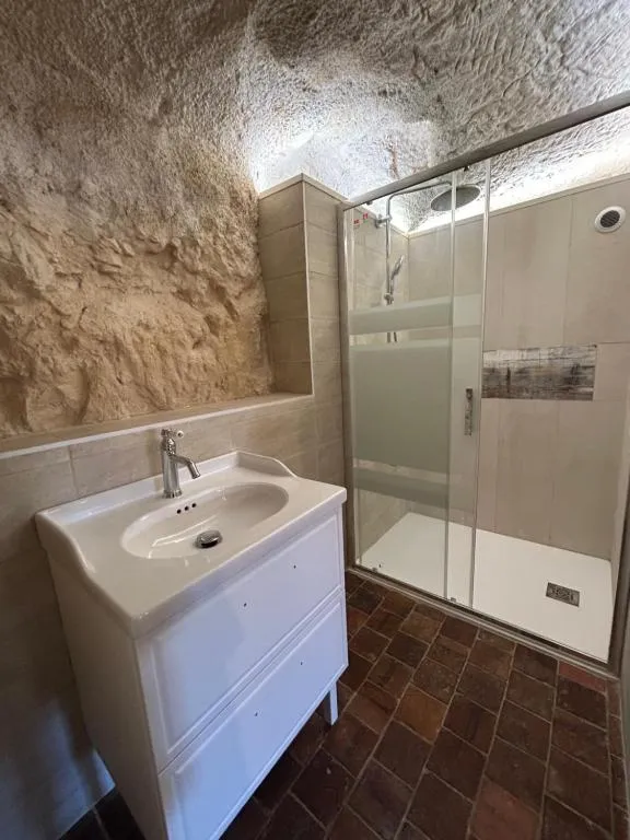 Habitat troglodyte de Villaines à Villaines-les-Rochers, photo 3