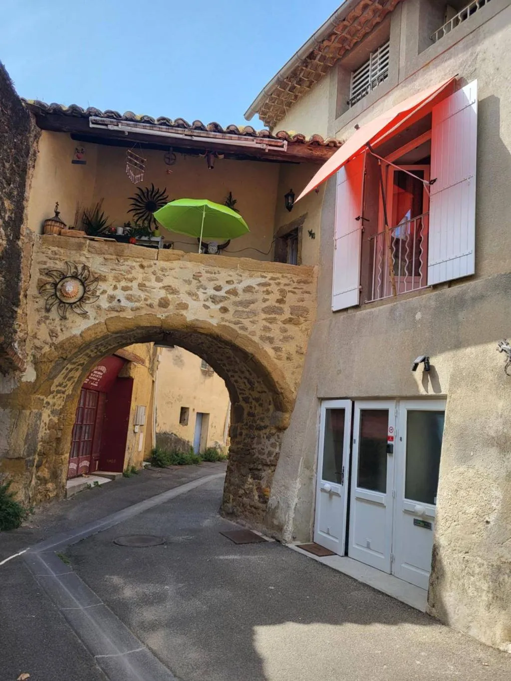 La Troglodyte à Sérignan-du-Comtat, photo 6