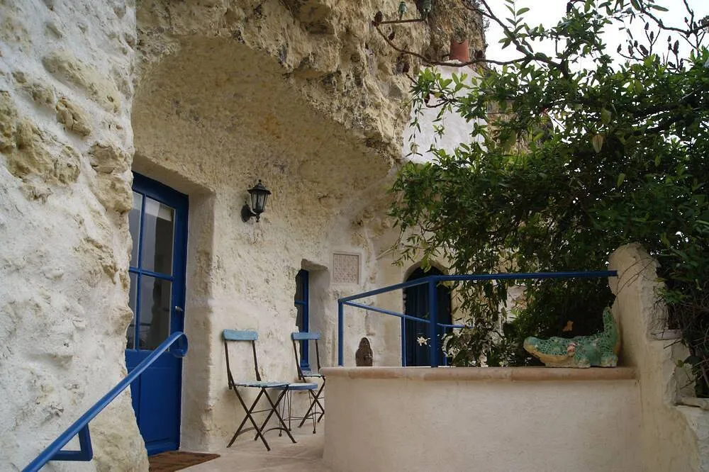 Le Petit Troglo, gîte troglodyte à Amboise