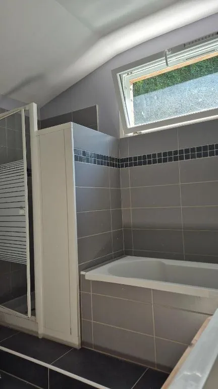 Maison semi-troglodyte de Rochemenier à Louresse-Rochemenier, photo 3