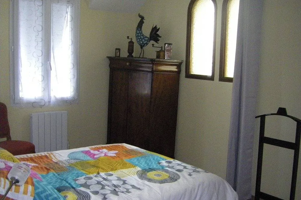 Maison Semi-Troglodyte à Nazelles-Négron, photo 3