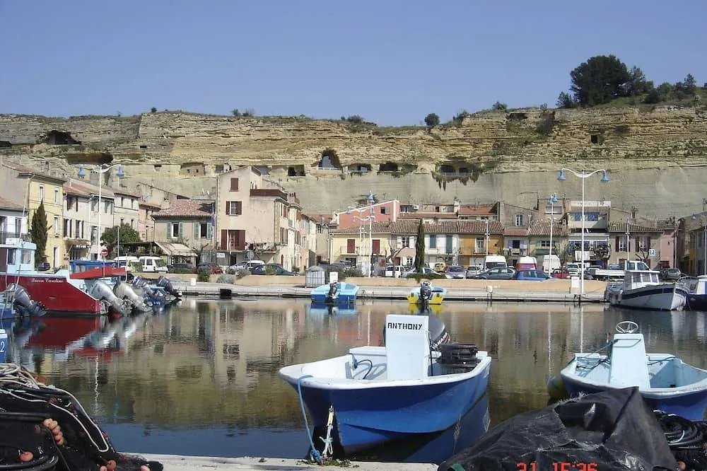 Maison troglodyte du Baou, gîte troglodyte à Saint-Chamas