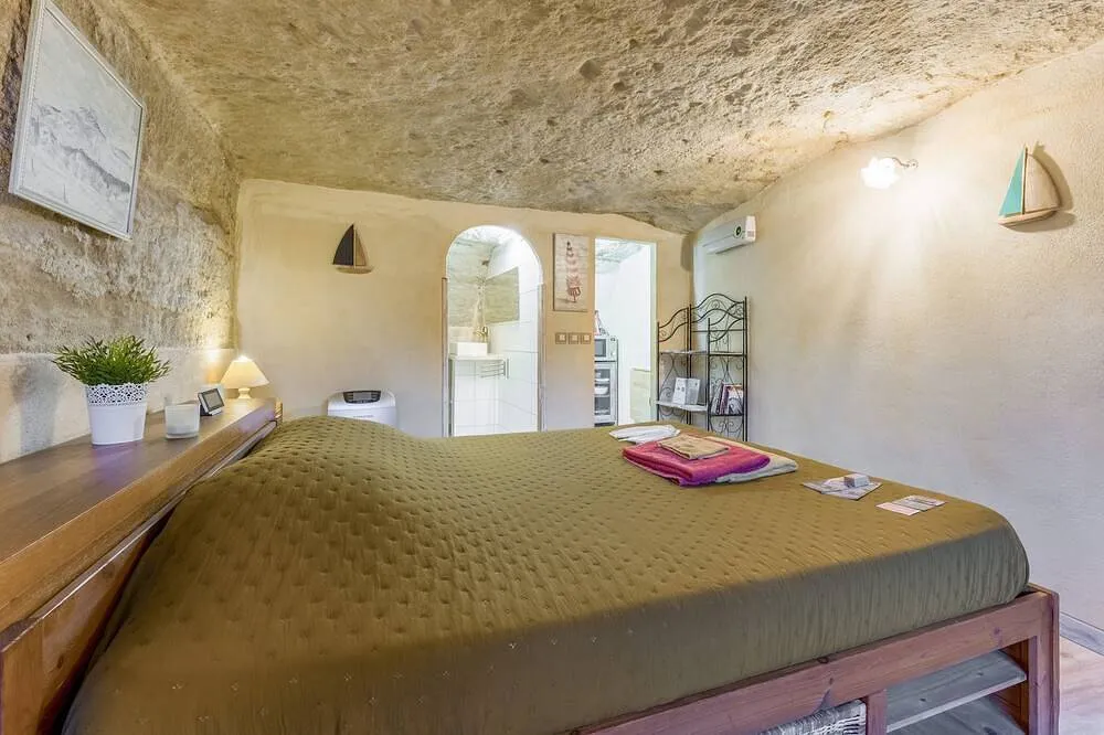 Studio de Cornillon à Cornillon-Confoux, photo 6
