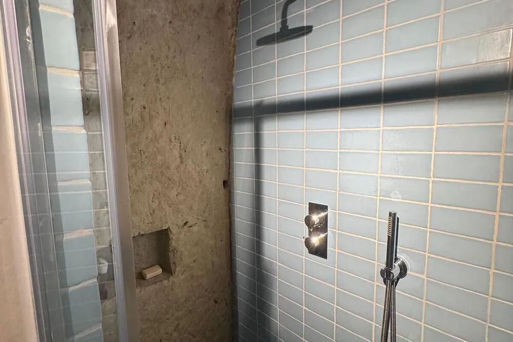 Suite familiale troglodyte à La Roche-Clermault, photo 6