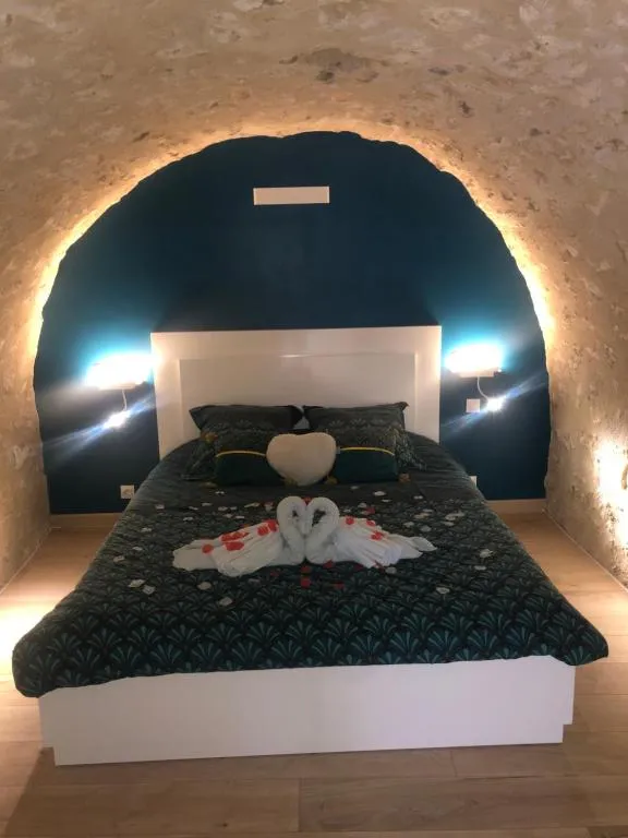 Trog'Love, suite troglodyte à Tours